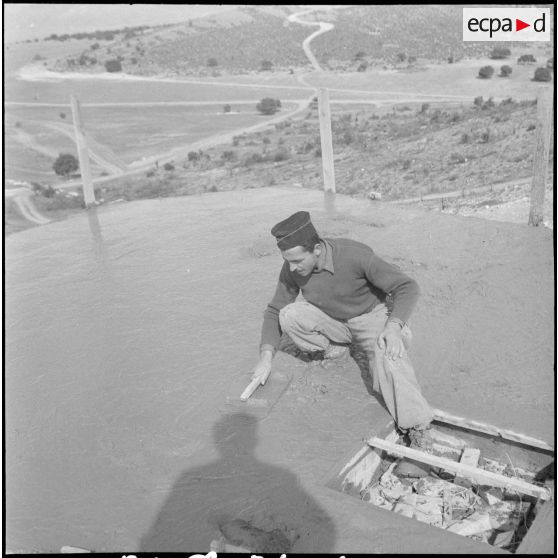 Travaux d'aménagement défensif. [Description en cours]