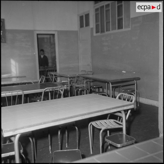 Un centre de jeunesse. [Description en cours]