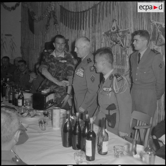 Fête du Têt chez les commandos vietnamiens à Beni-Messous. [Description en cours]