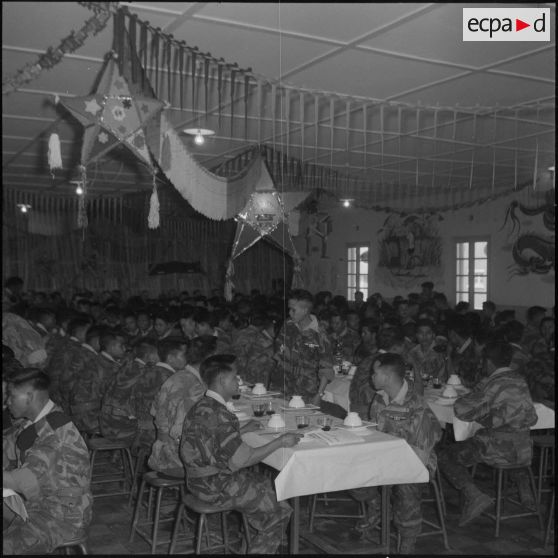 Fête du Têt chez les commandos vietnamiens à Beni-Messous. [Description en cours]