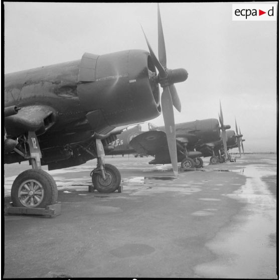 Base aéronavale de la 12e flottille (12F). [Description en cours]