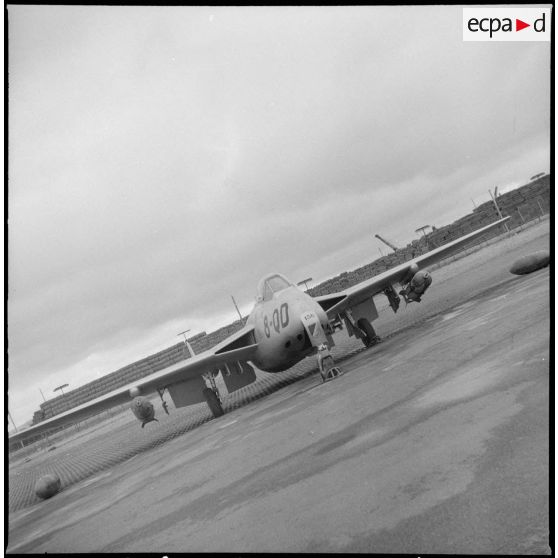 Base aéronavale de la 12e flottille (12F). [Description en cours]