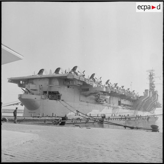 Le porte-avions Le Bois-Belleau. [Description en cours]