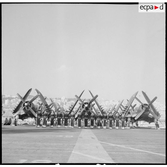 Le porte-avions Le Bois-Belleau. [Description en cours]