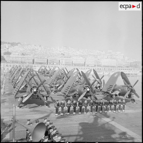 Le porte-avions Le Bois-Belleau. [Description en cours]