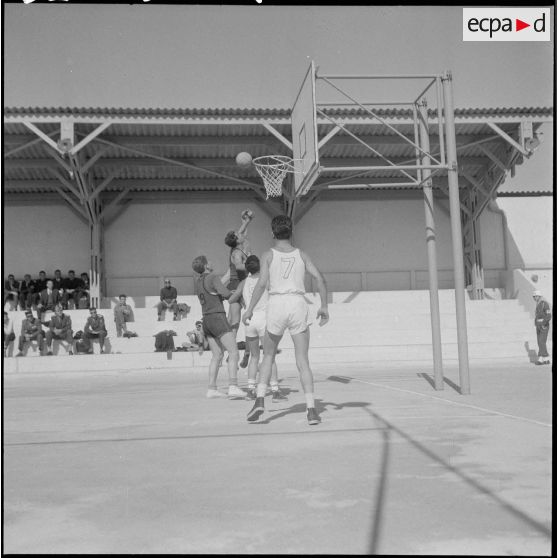 Finale interarmées des sports. [Description en cours]