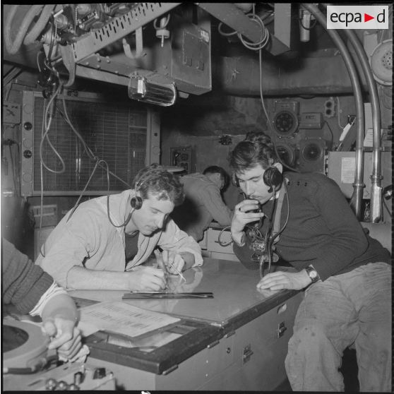 Le Porte-avions "Bois Belleau". [Description en cours]