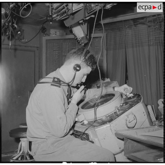 Le Porte-avions "Bois Belleau". [Description en cours]