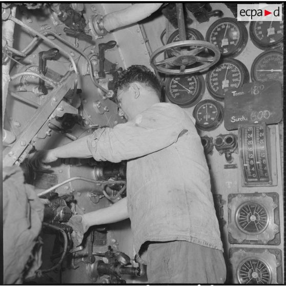 Le Porte-avions "Bois Belleau". [Description en cours]