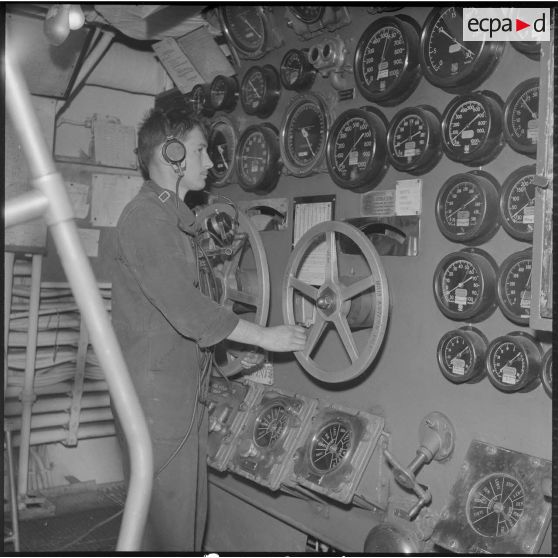 Le Porte-avions "Bois Belleau". [Description en cours]