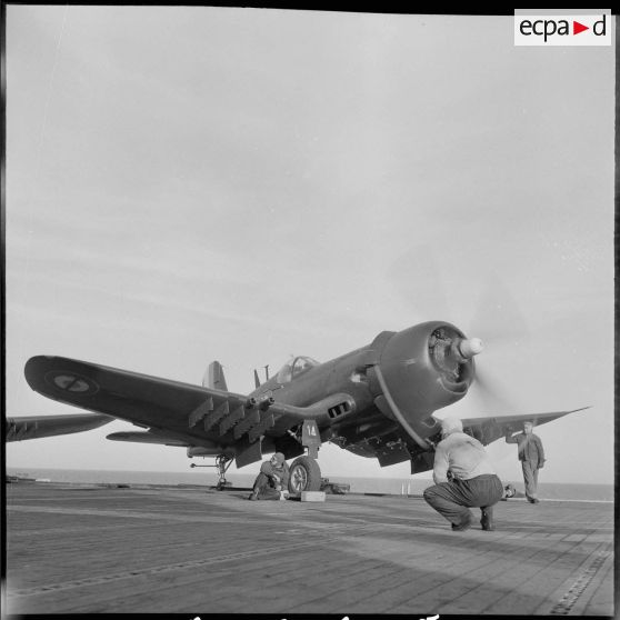 Le Porte-avions "Bois Belleau". [Description en cours]