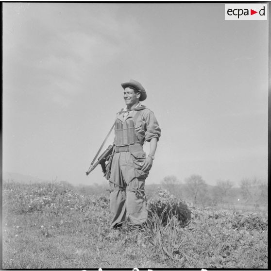 Action psychologique et aide médicale à des populations. [Description en cours]