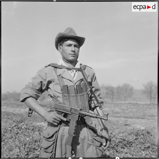 Action psychologique et aide médicale à des populations. [Description en cours]