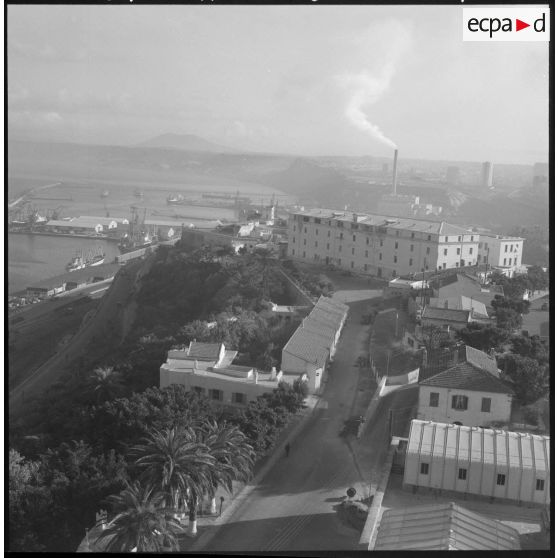 Panorama de la ville d'Oran.