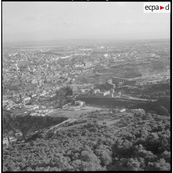 Panorama de la ville d'Oran.
