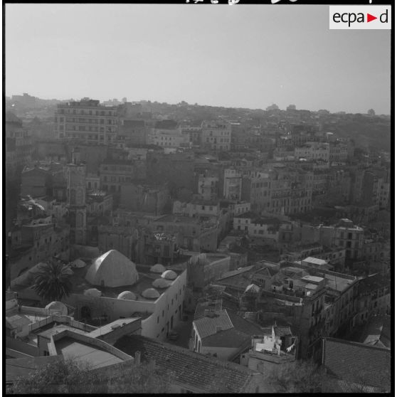 Panorama de la ville d'Oran.