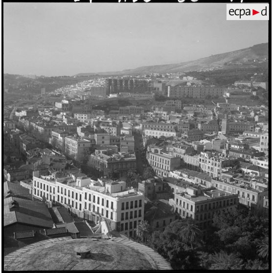 Panorama de la ville d'Oran.