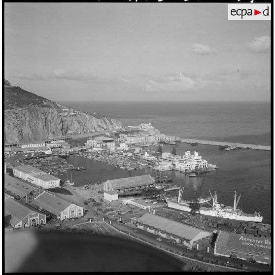 Panorama de la ville d'Oran.