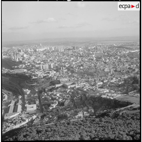 Panorama de la ville d'Oran.