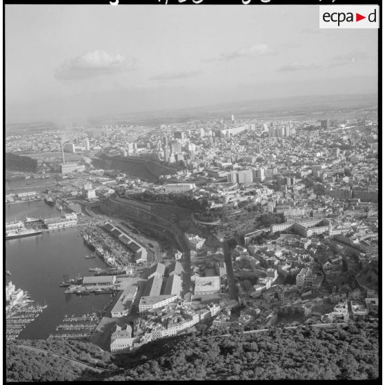 Panorama de la ville d'Oran.