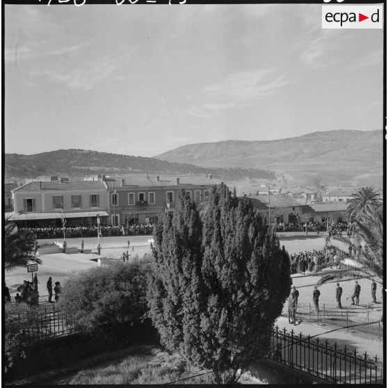 Vue sur la place de Saïda.