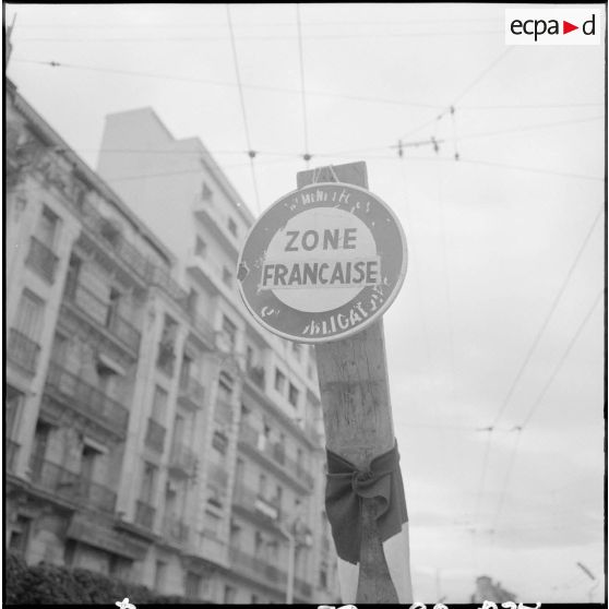 Une nouvelle pancarte.