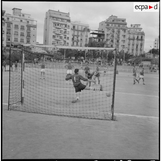 Un penalty est tiré contre la compagnie de circulation routière (CCR) 223.