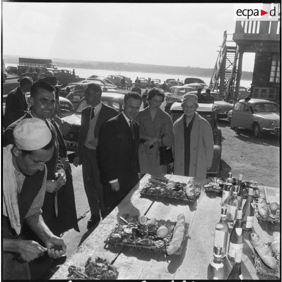 Dégustation d'huîtres et moules.