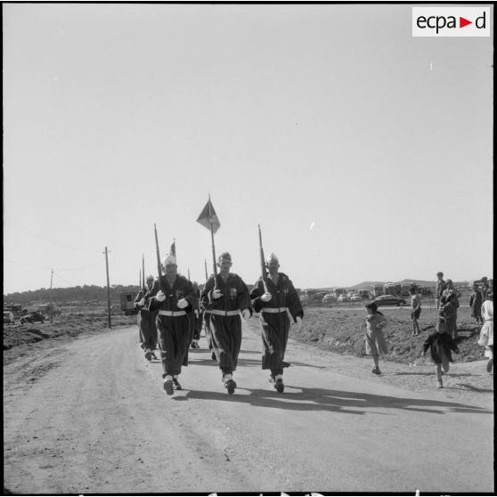 Défilé des troupes.