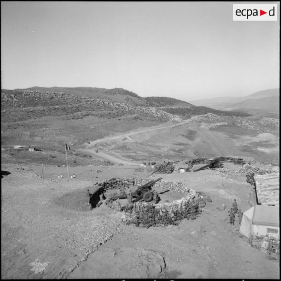 Pièces de 155 mm, au Col des 4 vents.