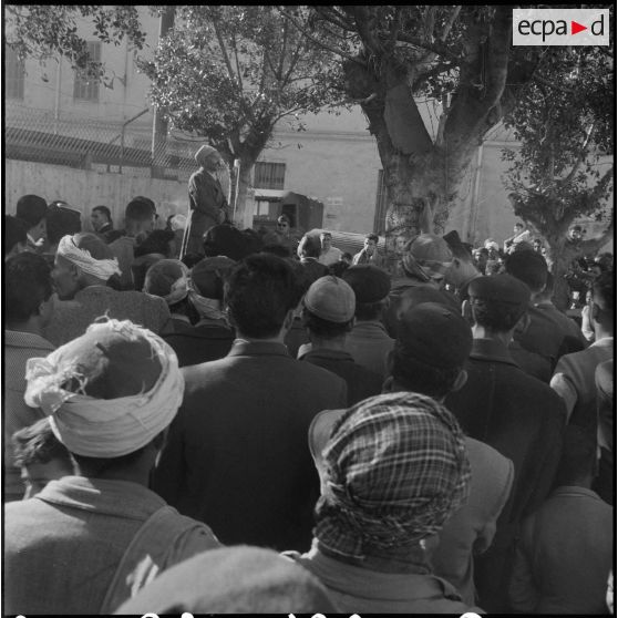 Séance d’action psychologique. [Description en cours]