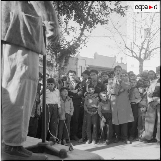 Séance d’action psychologique. [Description en cours]