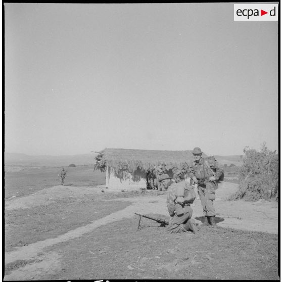 Le 2e régiment de parachutistes coloniaux (2e RPC) à Oued-Malah et Tablat. [Description en cours]
