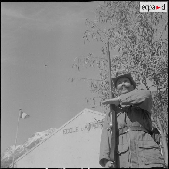 Vie quotidienne de la harka 303. [Description en cours]