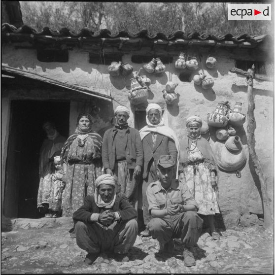 Vie quotidienne de la harka 303. [Description en cours]