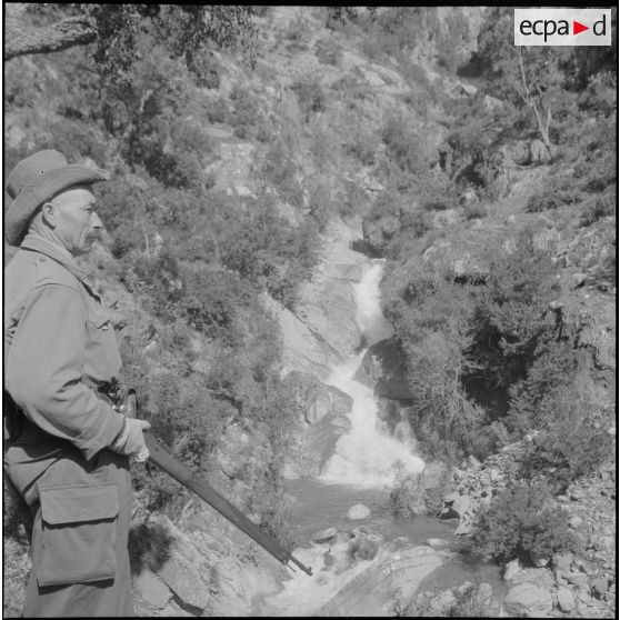 Vie quotidienne de la harka 303. [Description en cours]