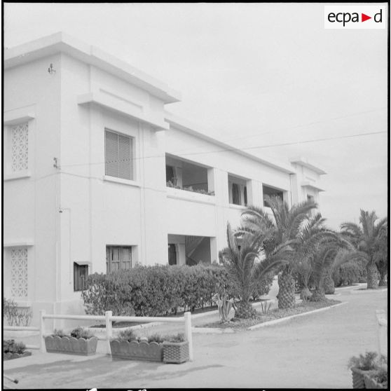 Le centre d'instruction de l'arme blindée et cavalerie (CIABC) du camp du Lido. [Description en cours]