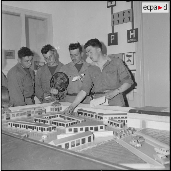 Le centre d'instruction de l'arme blindée et cavalerie (CIABC) du camp du Lido. [Description en cours]