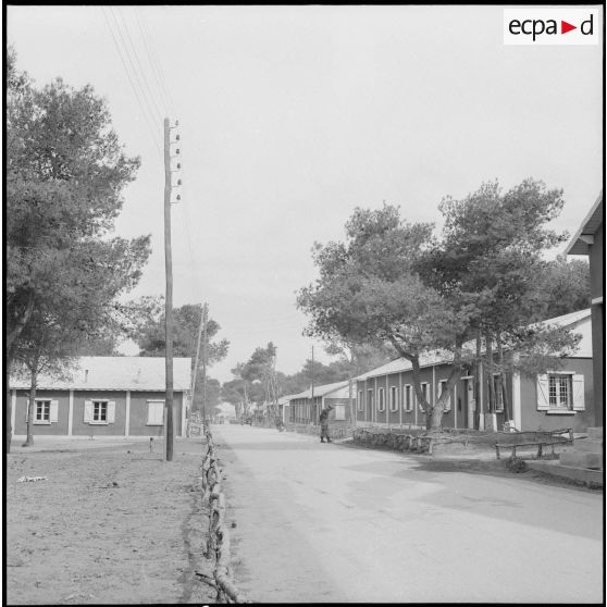 Le centre d'instruction de l'arme blindée et cavalerie (CIABC) du camp du Lido. [Description en cours]
