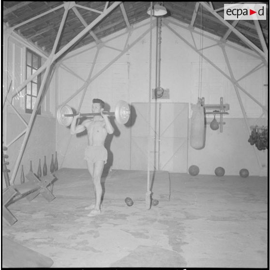 Le centre d'instruction de l'arme blindée et cavalerie (CIABC) du camp du Lido. [Description en cours]