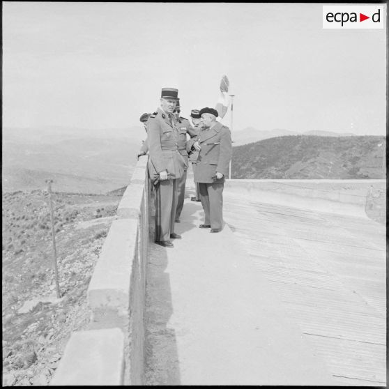 Inauguration du bordj Sergent Couturier. [Description en cours]