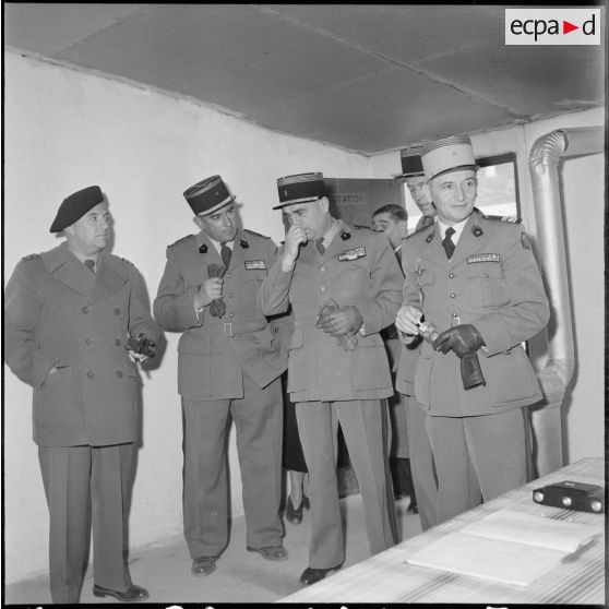 Inauguration du bordj Sergent Couturier. [Description en cours]