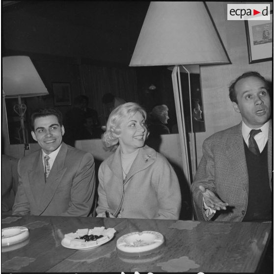 Annie Cordy à l'hôtel Aletti. [Description en cours]