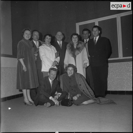 Tour de chant à l’occasion de Camerone. [Description en cours]