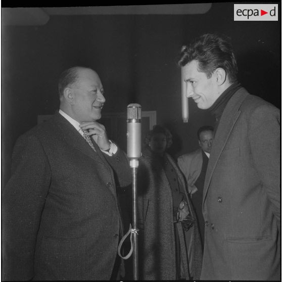 Tour de chant à l’occasion de Camerone. [Description en cours]