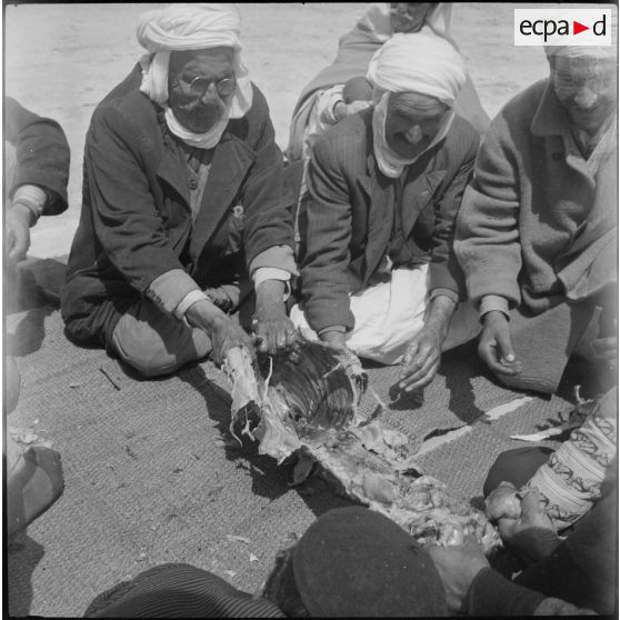Fêtes de l'Aïd El-Seghir à Maison-Carrée. [Description en cours]