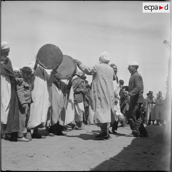 Fêtes de l'Aïd El-Seghir à Maison-Carrée. [Description en cours]
