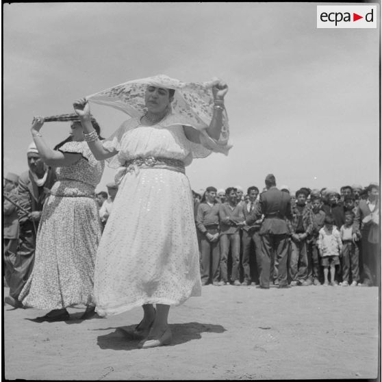 Fêtes de l'Aïd El-Seghir à Maison-Carrée. [Description en cours]