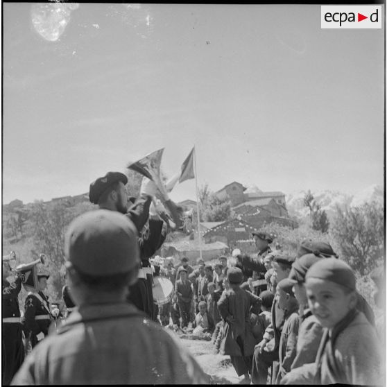 Fête de l'Aïd El-Seghir dans le village de Zaknoun. [Description en cours]
