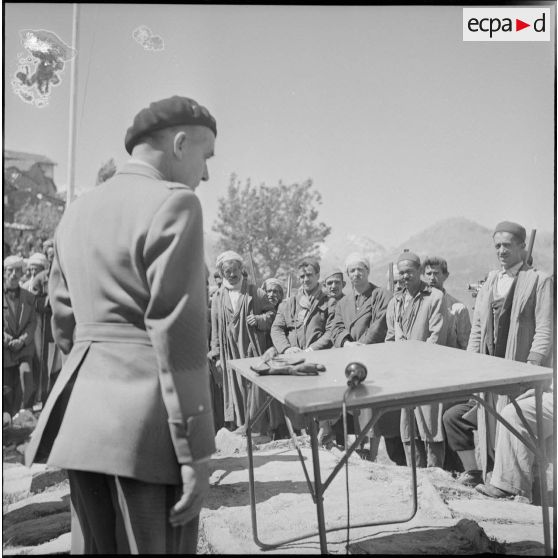 Fête de l'Aïd El-Seghir dans le village de Zaknoun. [Description en cours]
